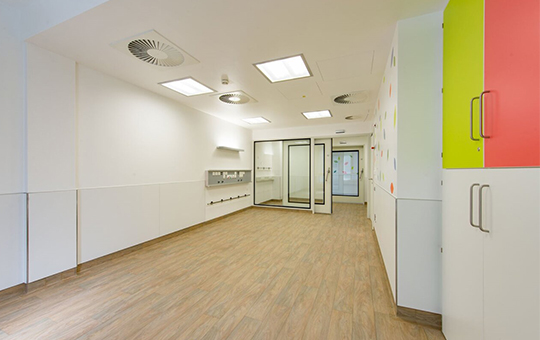 STA20 sliding door Blackburn Hospital